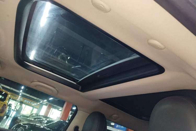 Used MINI 2019 1.5T COOPER Artist Headliner