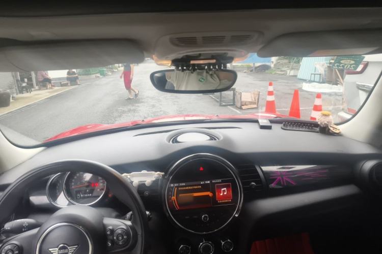 Used MINI 2019 1.5T COOPER Classic Edition Headliner