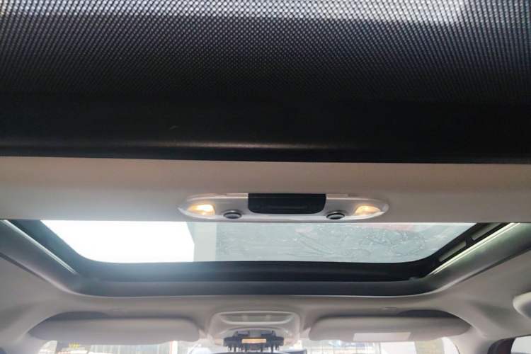 Used MINI 2019 1.5T ONE Five-Door Edition Headliner