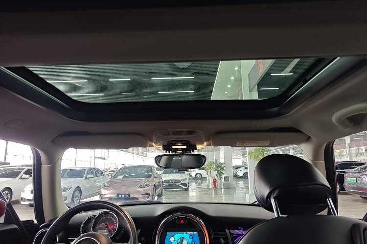 Used MINI 2019 1.5T ONE PLUS Headliner