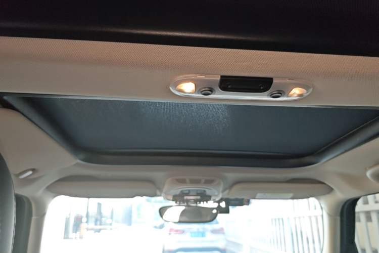 Used MINI 2019 1.5T COOPER Classic Edition Five-Door Version Headliner
