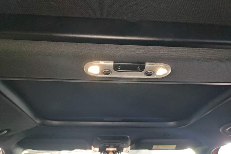 Used MINI 2019 1.5T COOPER Racing Edition Five-Door Model Headliner