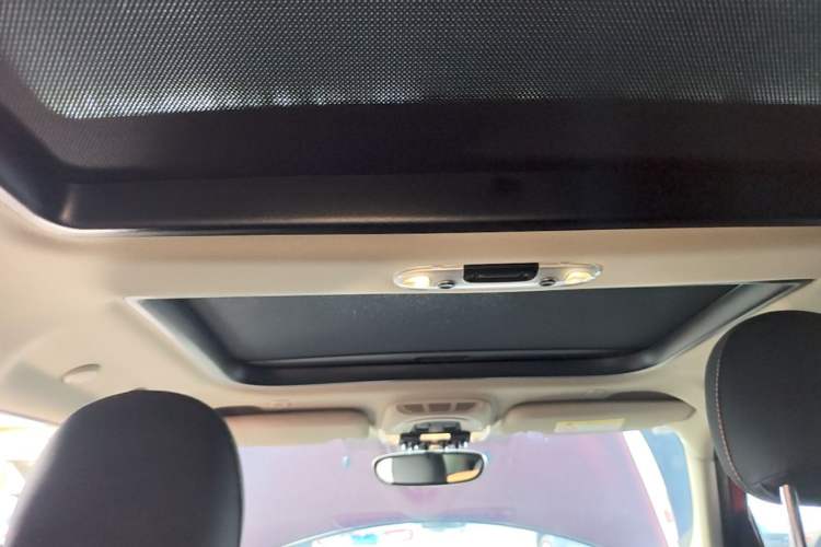 Used MINI 2019 1.5T ONE Five-Door Edition Headliner
