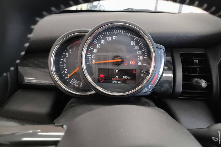 Used MINI 2019 1.5T COOPER CABRIO Artist Instrument Cluster