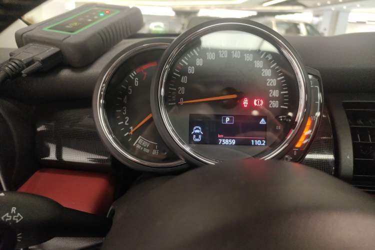 Used MINI 2019 2.0T COOPER S Artist Five-Door Edition Instrument Cluster
