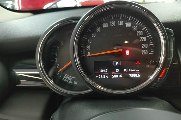 Used MINI 2019 1.5T COOPER Classic Edition Five-Door Version Instrument Cluster