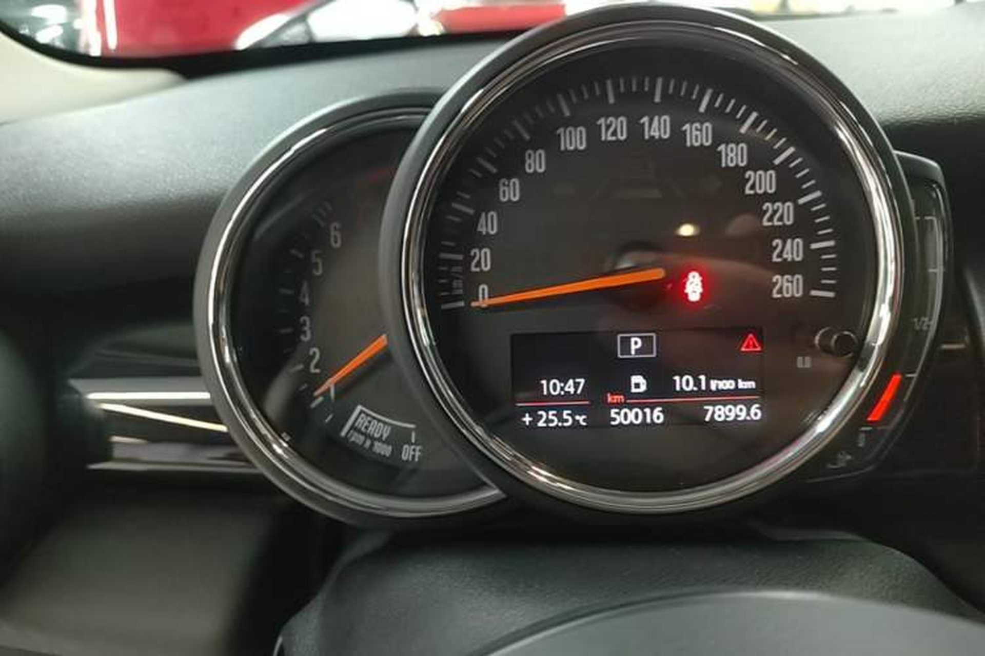 Used MINI 2019 1.5T COOPER Classic Edition Five-Door Version Instrument Cluster