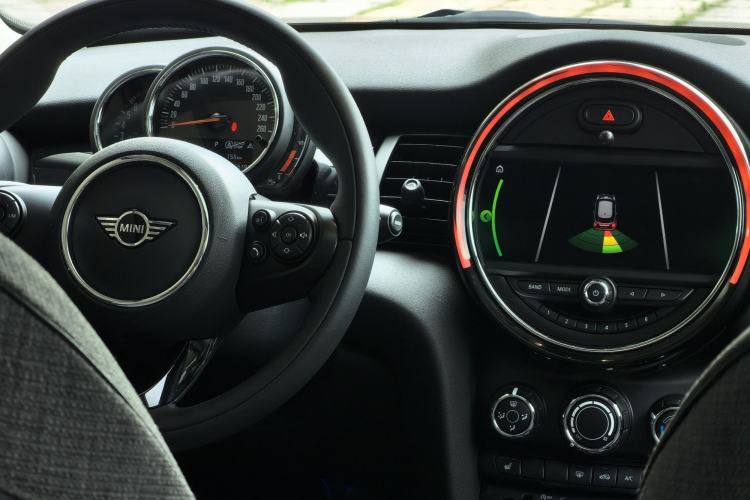 Used MINI 2019 1.5T COOPER Classic Edition Interior 3