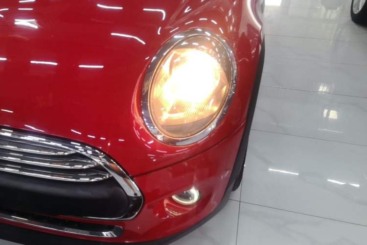 Used MINI 2019 1.5T ONE PLUS Five-Door Edition Left Front Headlight