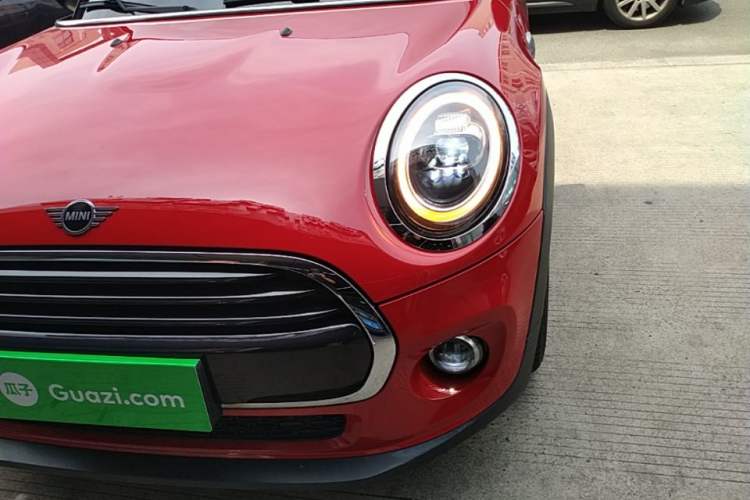 Used MINI 2019 1.5T COOPER Classic Edition Five-Door Version Left Front Headlight