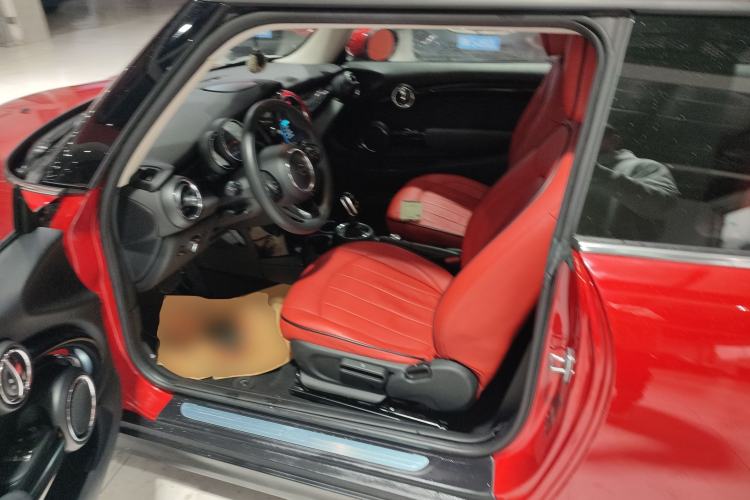 Used MINI 2019 1.5T ONE PLUS Left Front Seat