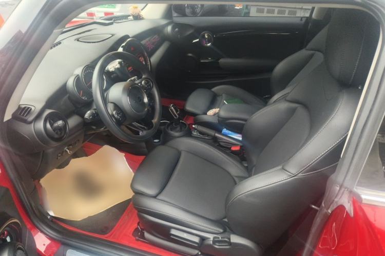 Used MINI 2019 1.5T COOPER Classic Edition Left Front Seat