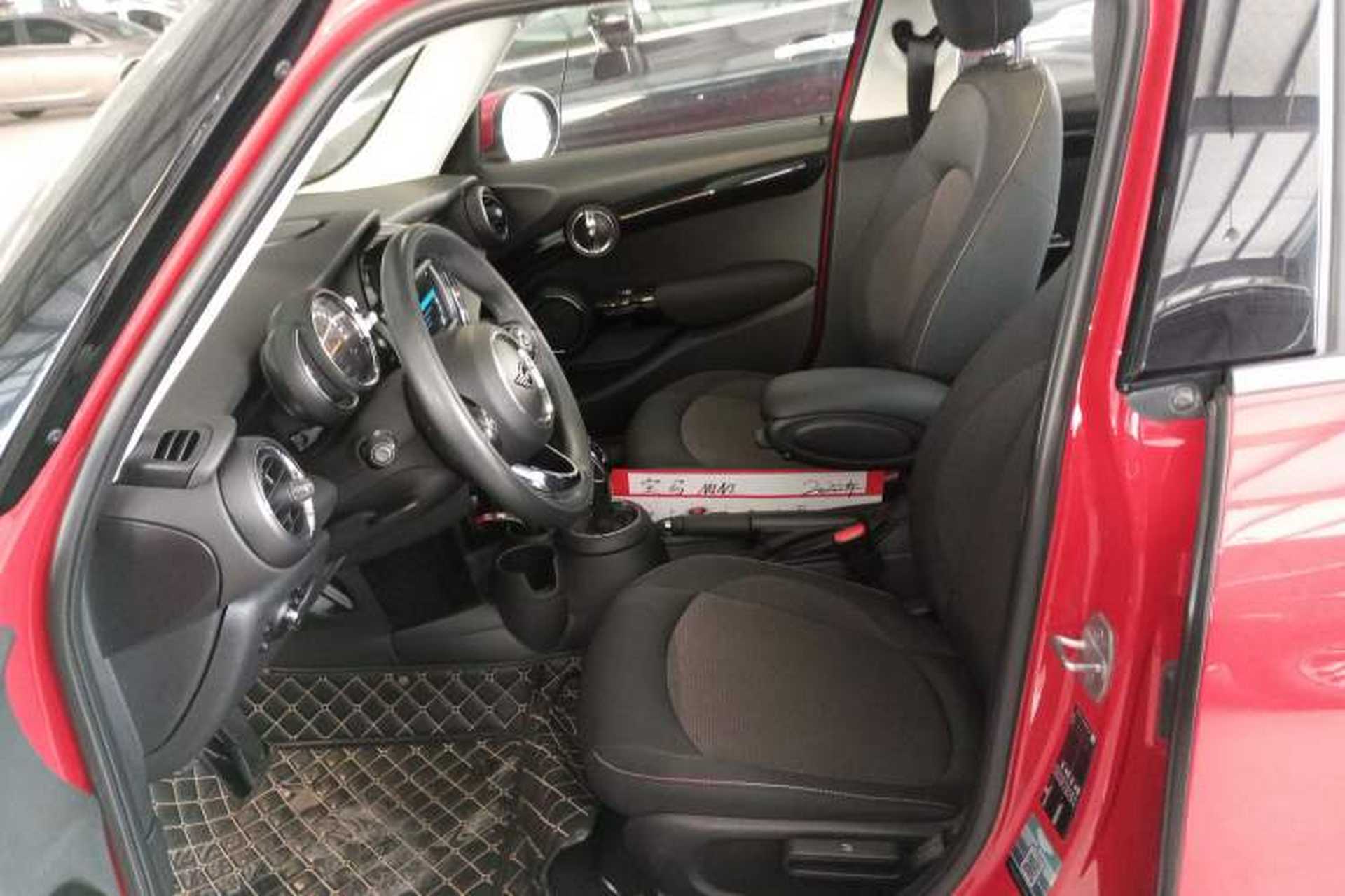 Used MINI 2019 1.5T ONE PLUS Five-Door Edition Left Front Seat