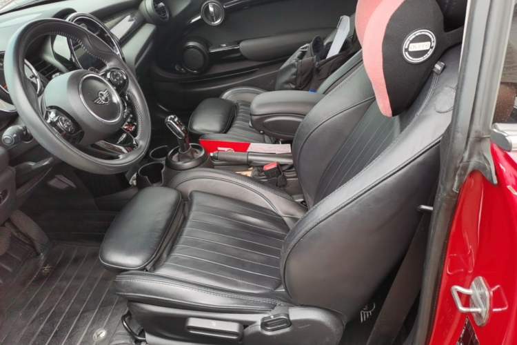 Used MINI 2019 2.0T COOPER S Artist Left Front Seat