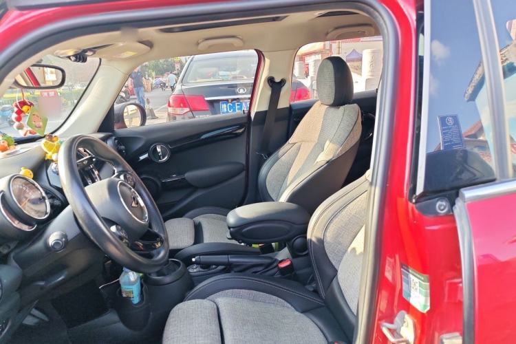 Used MINI 2019 1.5T COOPER Classic Edition Five-Door Version Left Front Seat