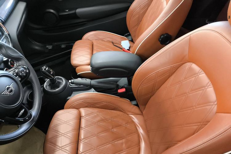 Used MINI 2019 1.5T COOPER CABRIO Artist Left Front Seat