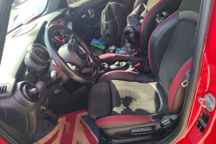 Used MINI 2019 2.0T COOPER S Racing Edition Five-Door Version Left Front Seat