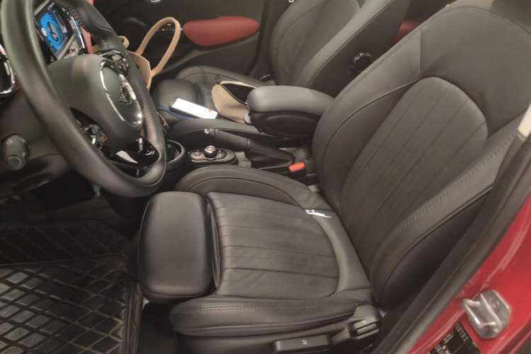 Used MINI 2019 2.0T COOPER S Artist Five-Door Edition Left Front Seat