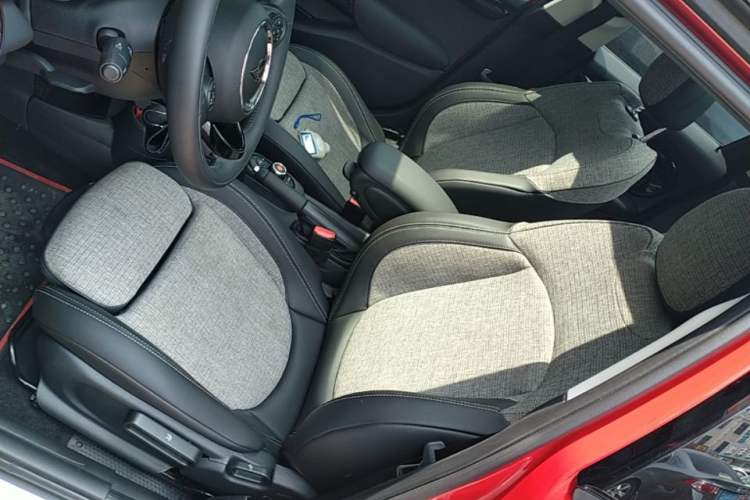 Used MINI 2019 1.5T COOPER Classic Edition Five-Door Version Left Front Seat