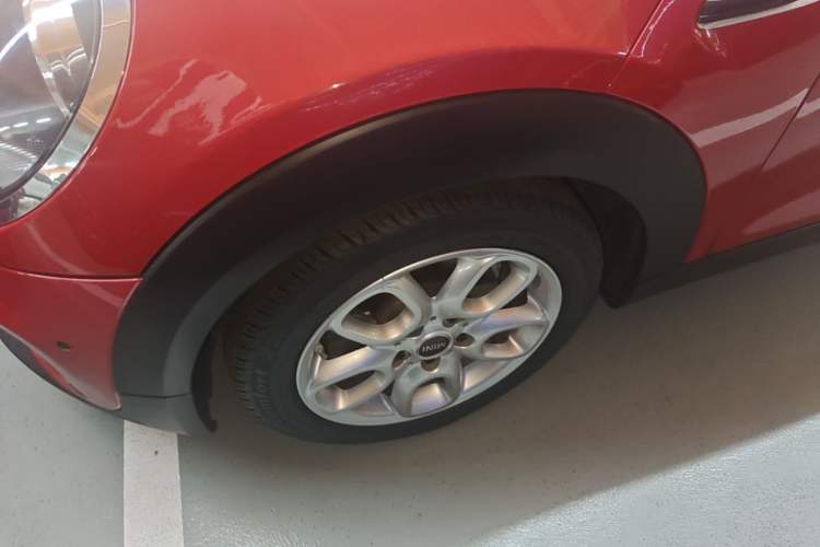 Used MINI 2019 1.5T ONE Five-Door Edition Left Front Wheel Hub