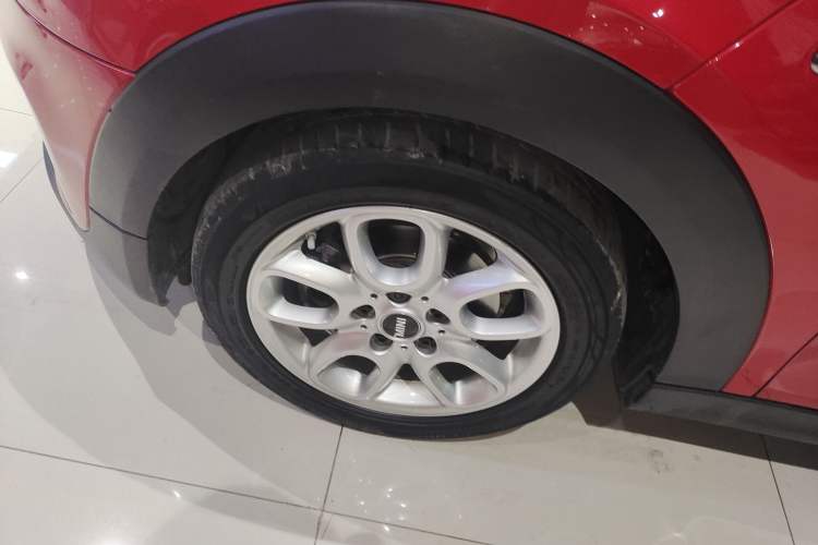 Used MINI 2019 1.5T ONE Five-Door Edition Left Front Wheel Hub