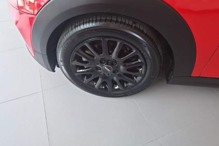 Used MINI 2019 1.5T COOPER Classic Edition Five-Door Version Left Front Wheel Hub