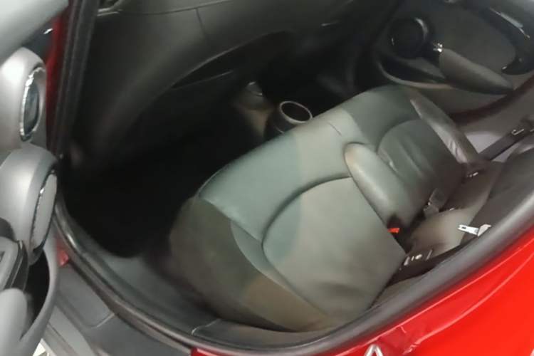 Used MINI 2019 2.0T COOPER S Classic Edition Five-Door Model Left Rear Seat