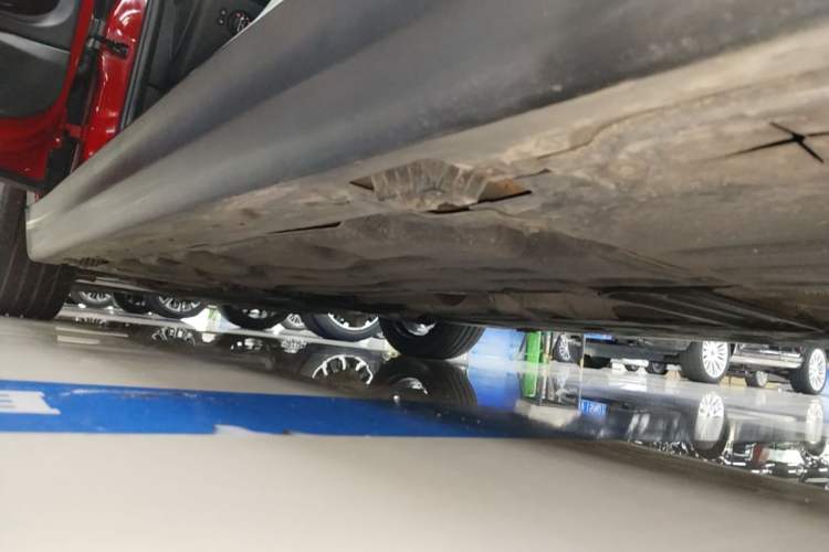 Used MINI 2019 1.5T COOPER Artist Left Side Sill