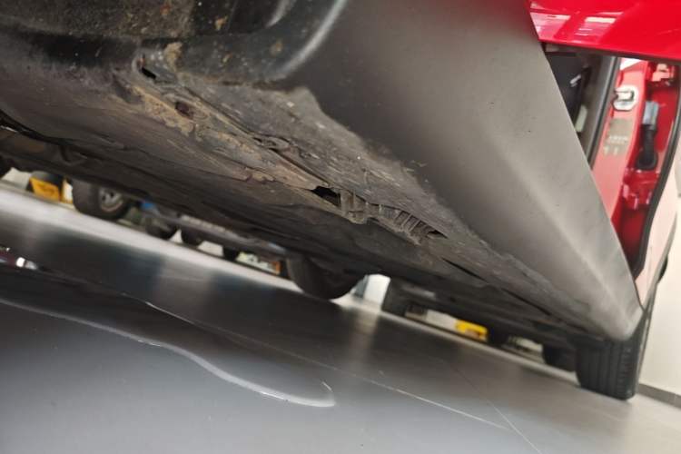 Used MINI 2019 1.5T COOPER Classic Edition Five-Door Version Left Side Sill