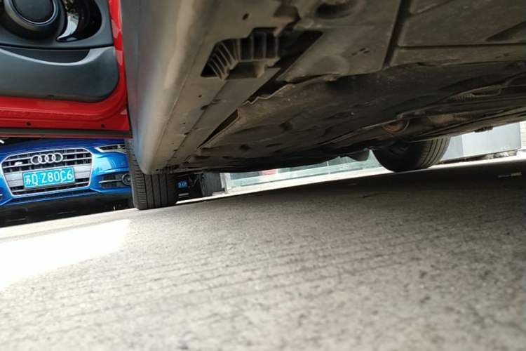 Used MINI 2019 1.5T COOPER Classic Edition Five-Door Version Left Side Sill