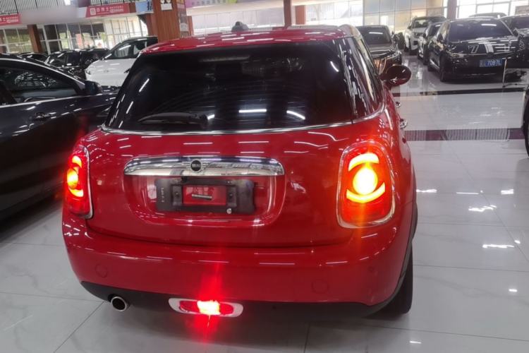 Used MINI 2019 1.5T ONE PLUS Five-Door Edition Rear