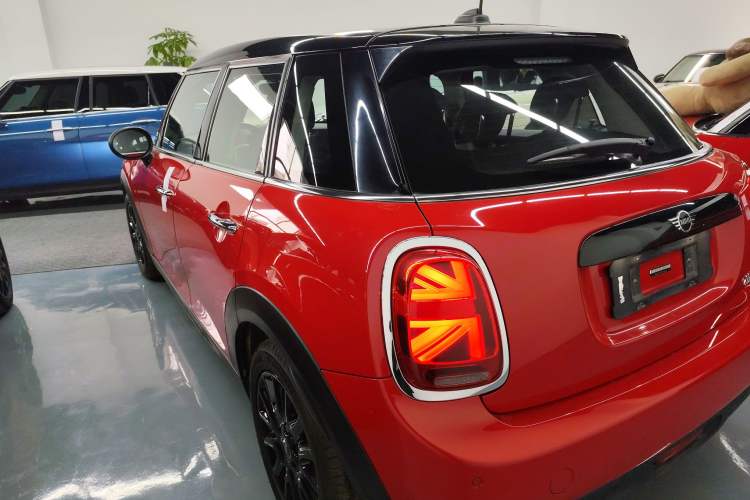 Used MINI 2019 1.5T COOPER Classic Edition Five-Door Version Rear Left 45 Deg