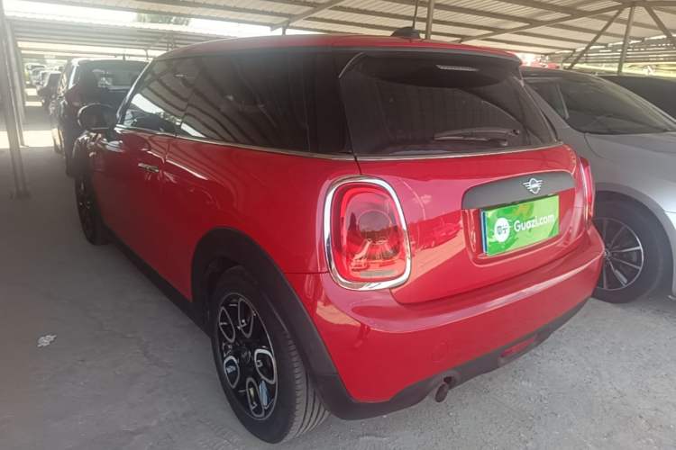 Used MINI 2019 1.5T ONE Rear Left 45 Deg