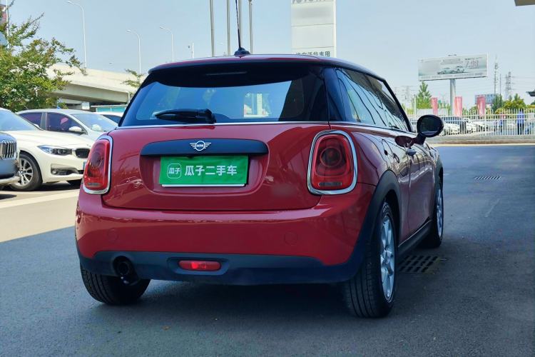Used MINI 2019 1.5T ONE Rear Right 45 Deg