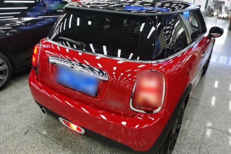 Used MINI 2019 1.5T COOPER Artist Rear Right 45 Deg