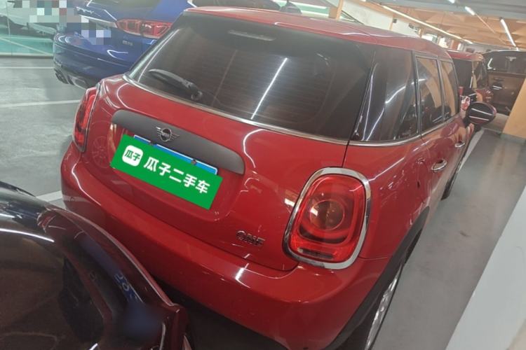 Used MINI 2019 1.5T ONE Five-Door Edition Rear Right 45 Deg