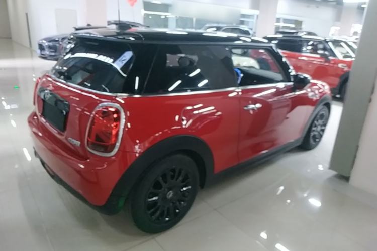 Used MINI 2019 1.5T COOPER Classic Edition Rear Right 45 Deg