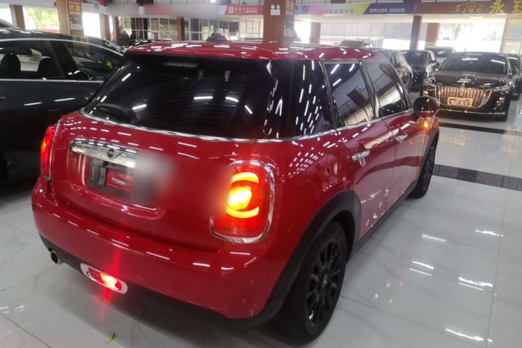 Used MINI 2019 1.5T ONE PLUS Five-Door Edition Rear Right 45 Deg