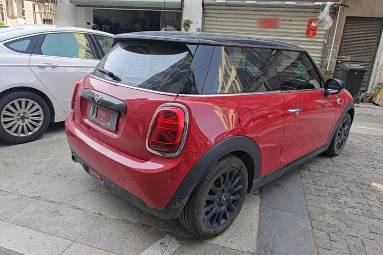 Used MINI 2019 1.5T COOPER Classic Edition Rear Right 45 Deg