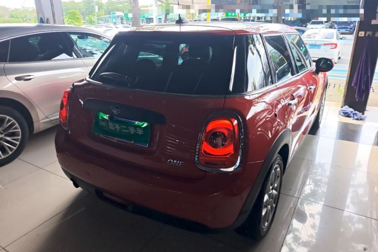 Used MINI 2019 1.5T ONE Five-Door Edition Rear Right 45 Deg