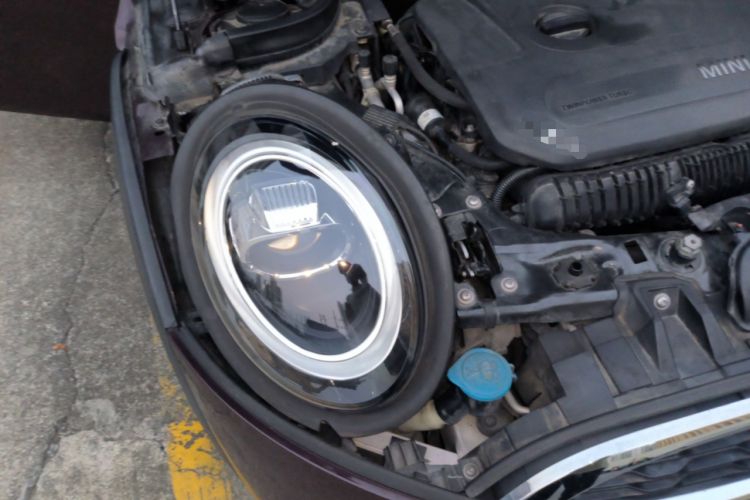 Used MINI  Right Front Headlight