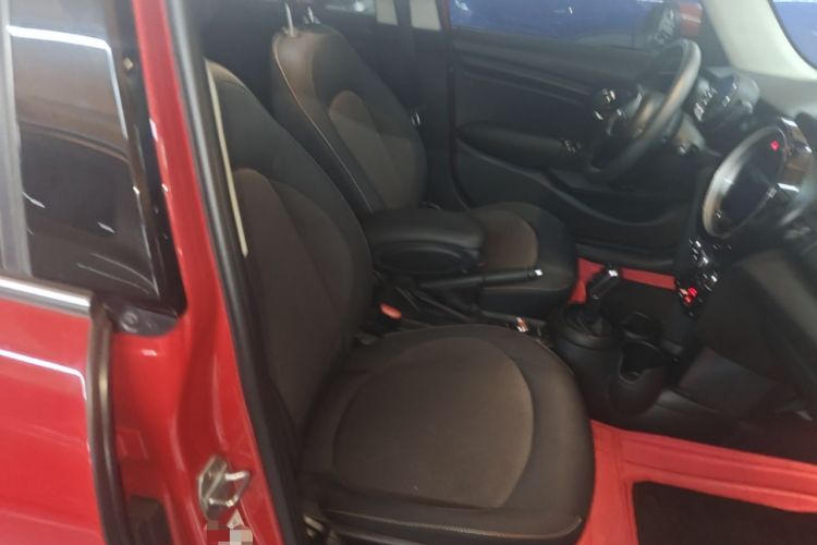 Used MINI 2019 1.5T ONE Five-Door Edition Right Front Seat