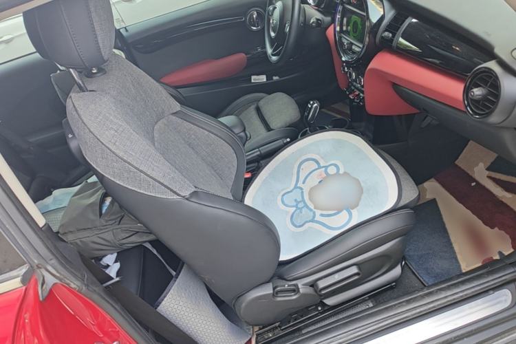 Used MINI 2019 1.5T COOPER Classic Edition Right Front Seat