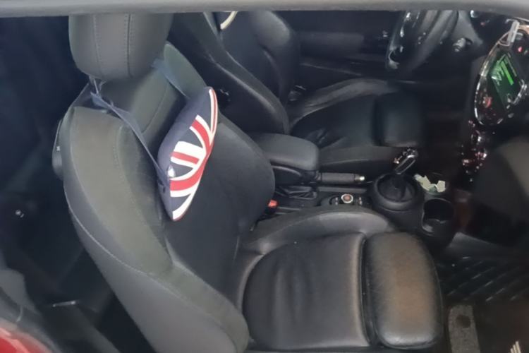 Used MINI 2019 1.5T COOPER Artist Right Front Seat