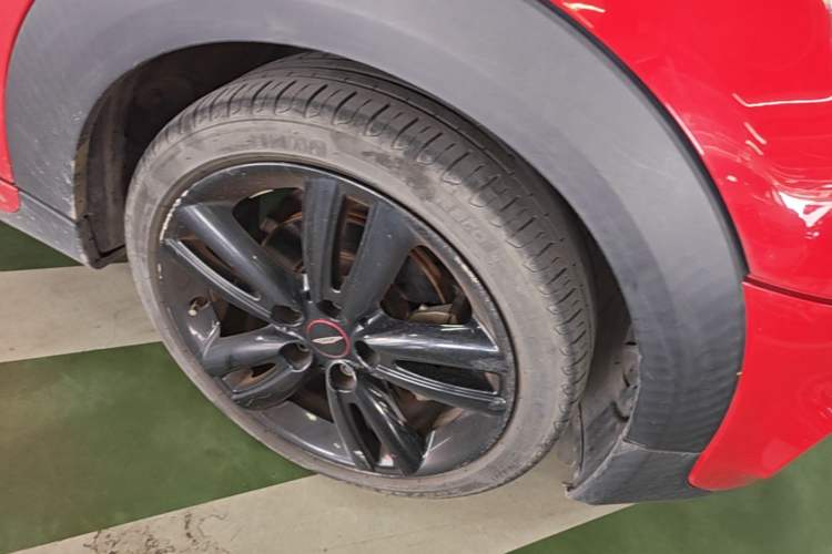 Used MINI 2019 1.5T COOPER Racing Edition Five-Door Model Right Front Wheel Hub