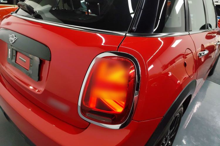 Used MINI 2019 1.5T COOPER Classic Edition Five-Door Version Right Rear Taillight