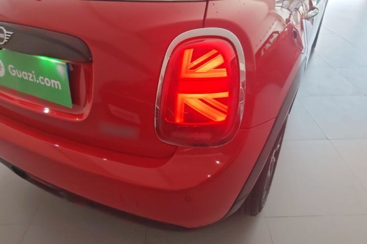 Used MINI 2019 1.5T COOPER Classic Edition Five-Door Version Right Rear Taillight