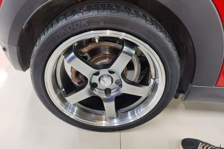 Used MINI 2019 1.5T COOPER Artist Right Rear Wheel Hub