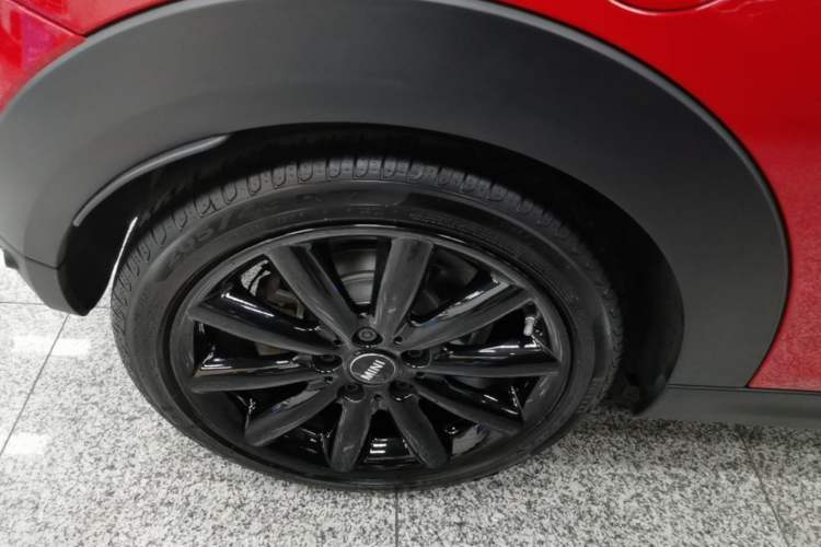 Used MINI 2019 1.5T COOPER Artist Right Rear Wheel Hub