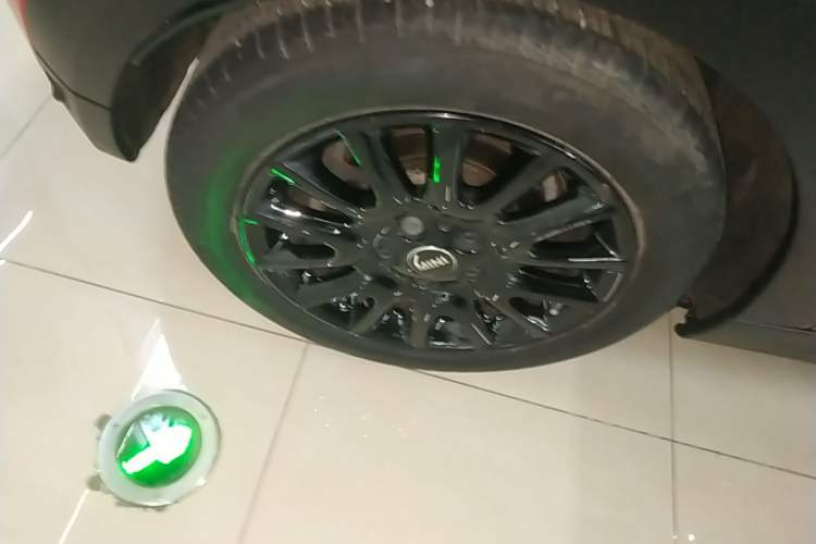 Used MINI 2019 1.5T COOPER Classic Edition Right Rear Wheel Hub